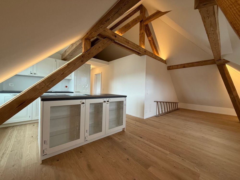 NEUWERTIGE: 3-Zimmerdachwohnung – Vintage-Style trifft auf modernen Komfort -  Bild 4