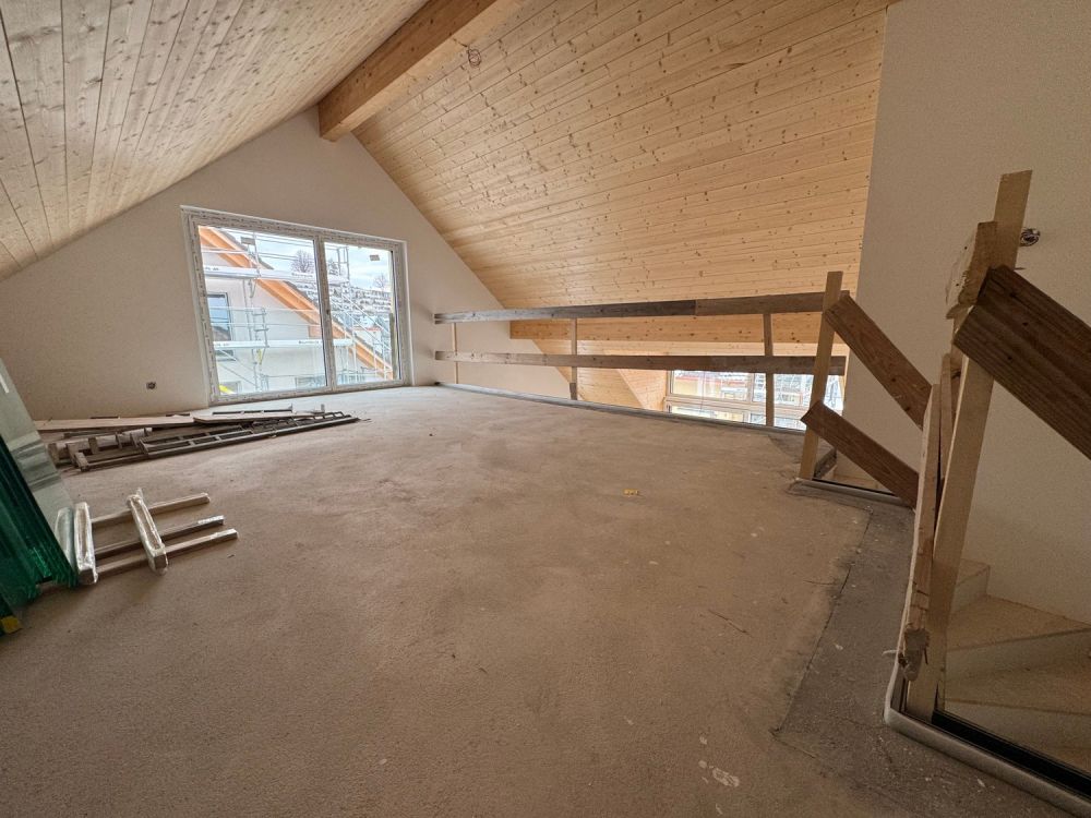 Schöne Dachwohnung mit Galerie - Bild 7