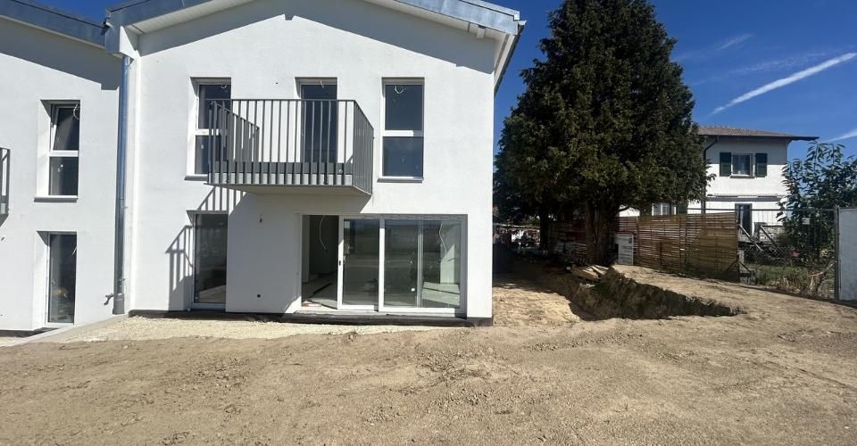 GLETTERENS A VENDRE VILLA CONTIGÜE DE 5,5 PCES DERNIER LOT DISPONIBLE - Maison contiguë 5.5 pièces - image - 3