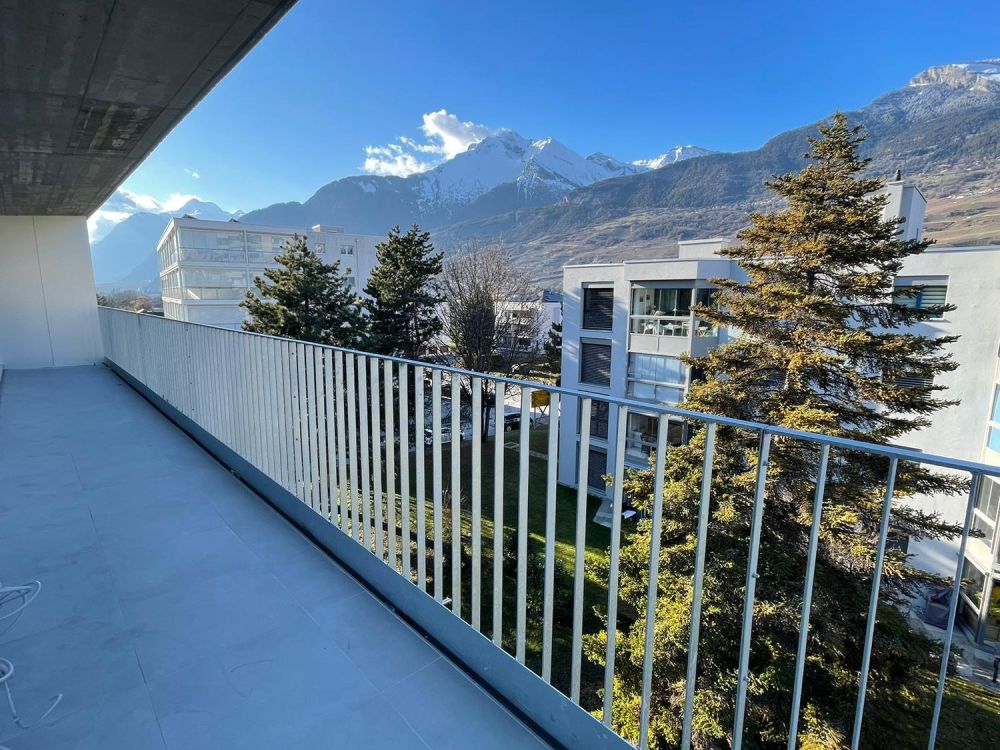 Geräumiges neues Dachgeschoß mit großem Balkon -  Bild 10
