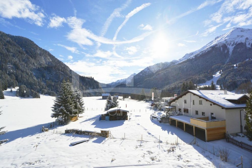 Sanierte 4½ Zi.-Ferienwohnungen mit Balkon - Bild 2