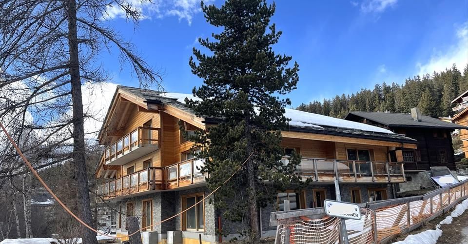 Luxueux attique duplex à Crans - Finitions à choix - Appartement 4.5 pièces - image - 2