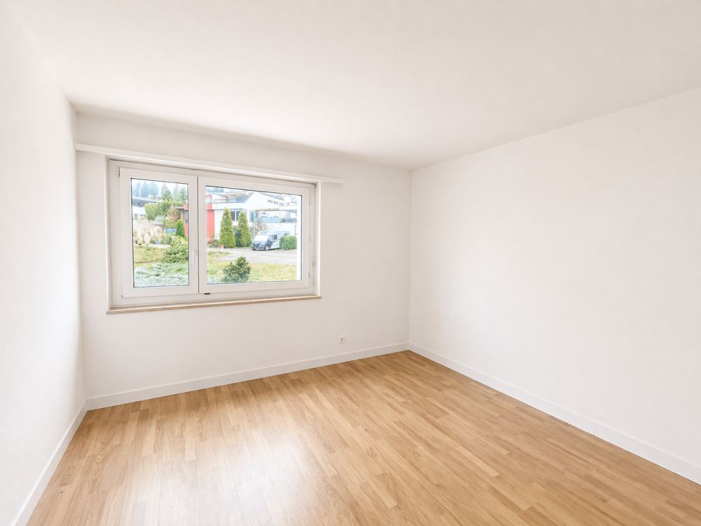 Erstbezug nach hochwertiger Totalsanierung – Wohnen mit Stil an bester Lage in St. Gallen -  Bild 2