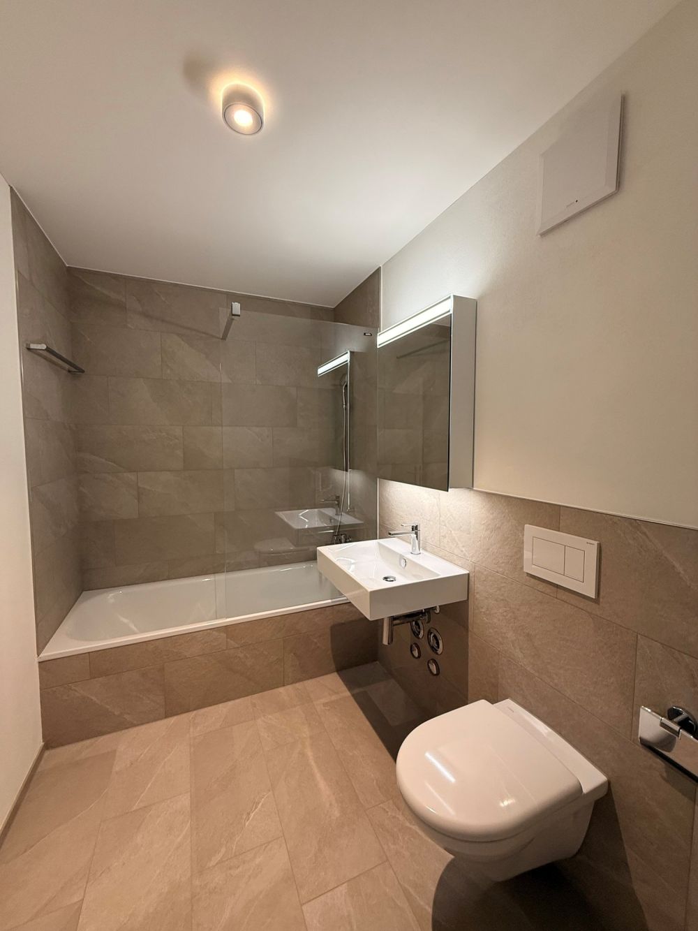 Moderne 3.5-Zimmer-Wohnung in Rümlang – stilvoller Neubau mit hohem Wohnkomfort -  Bild 7