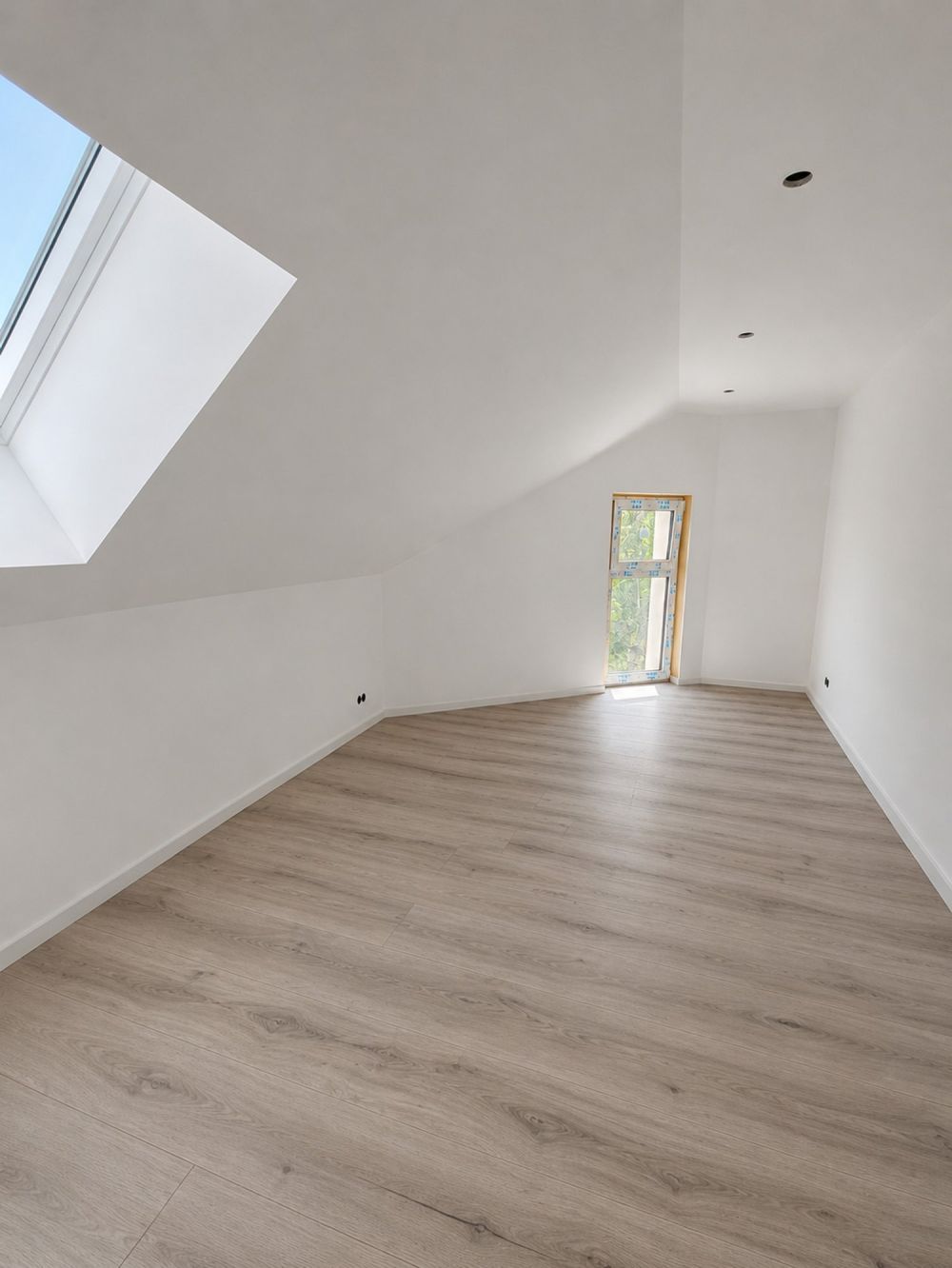 Appartement MINERGIE de 3.5 pièces au combles avec balcon (lot 5) / en -  Bild 8