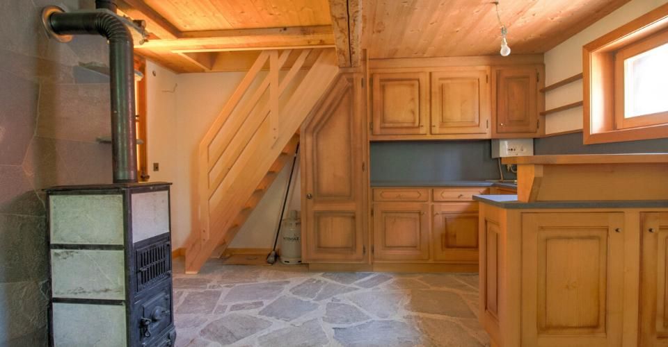 Charmant petit chalet à vendre à Lourtier - Chalet 2.5 pièces - image - 4