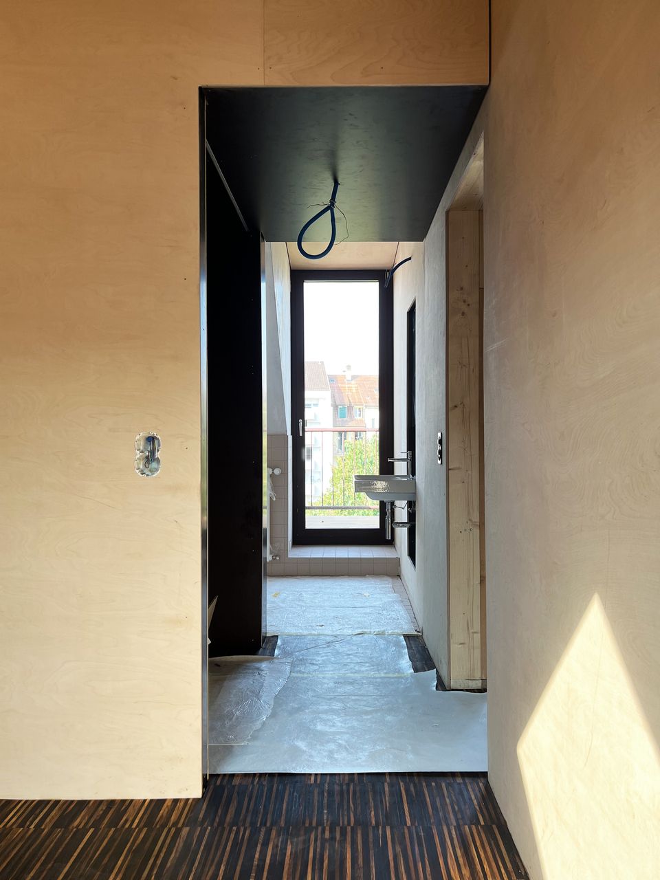 Sanierte Dachwohnung mit Balkon im St. Johann! -  Bild 7