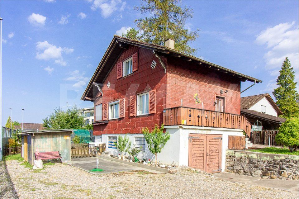 Charmantes 4½ Zimmer Chalet mit Weitblick über Feld und Flur im Wohnrecht -  Bild 1