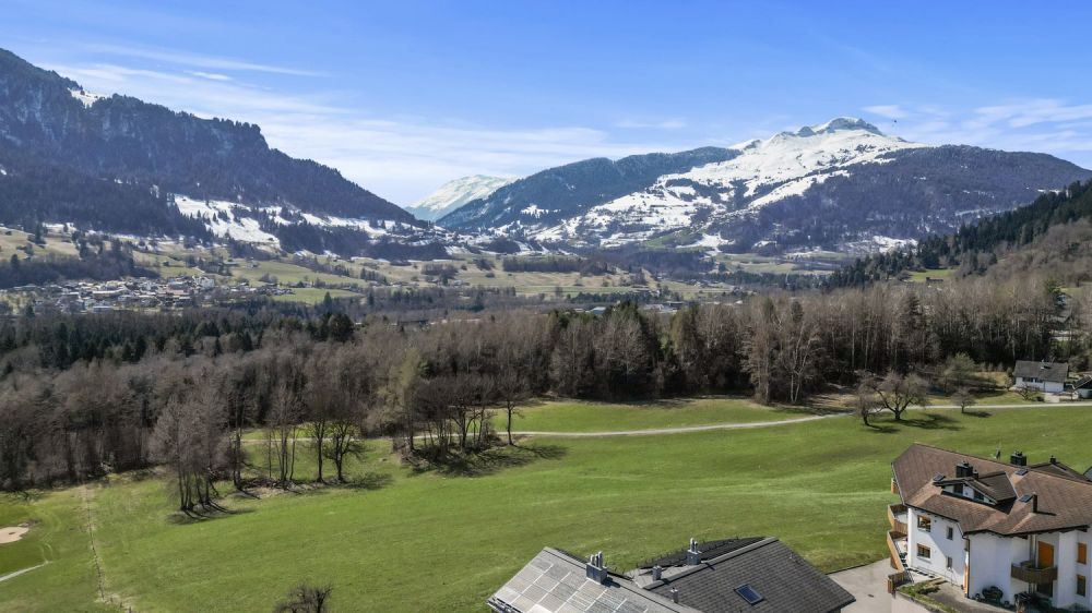 CASA DIL CLAVAU VEGL - 5.5 Zimmer EFH in Schluein GR -  Bild 3