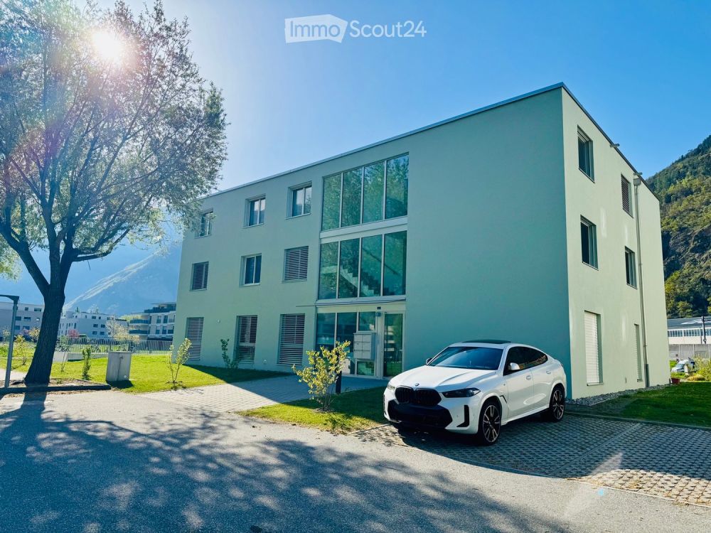 Moderne 3.5-Zimmer-Neubau-Wohnung in Visp mit Garage -  Bild 1