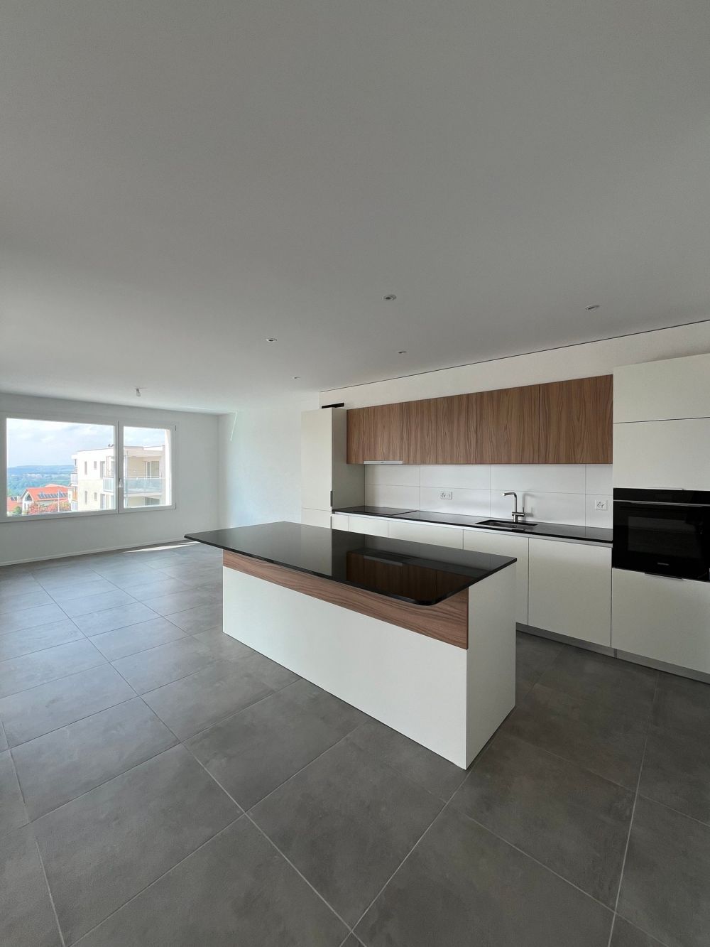 Magnifique appartement de 4,5 pièces avec grande terrasse et vue - Bild 3