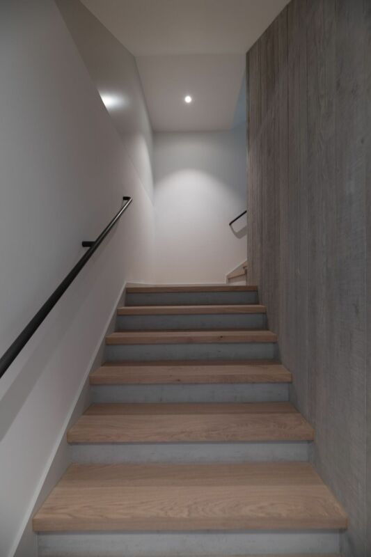 Exklusiver Neubau bezugsbereit - Exclusive new-build ready to move into -  Bild 6