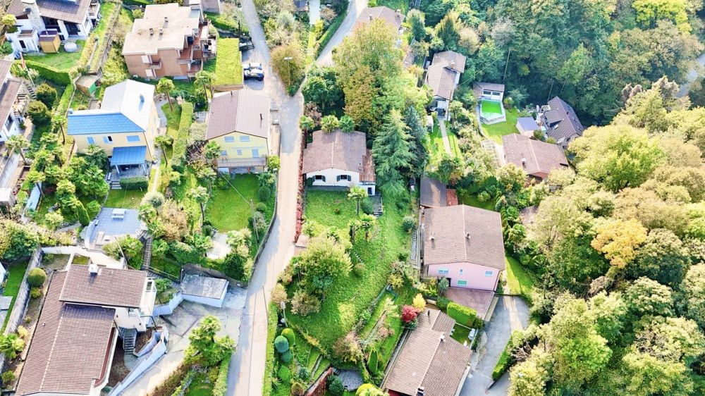 Proprietà con Terreno Edificabile e Casetta da Ristrutturare - Bild 2