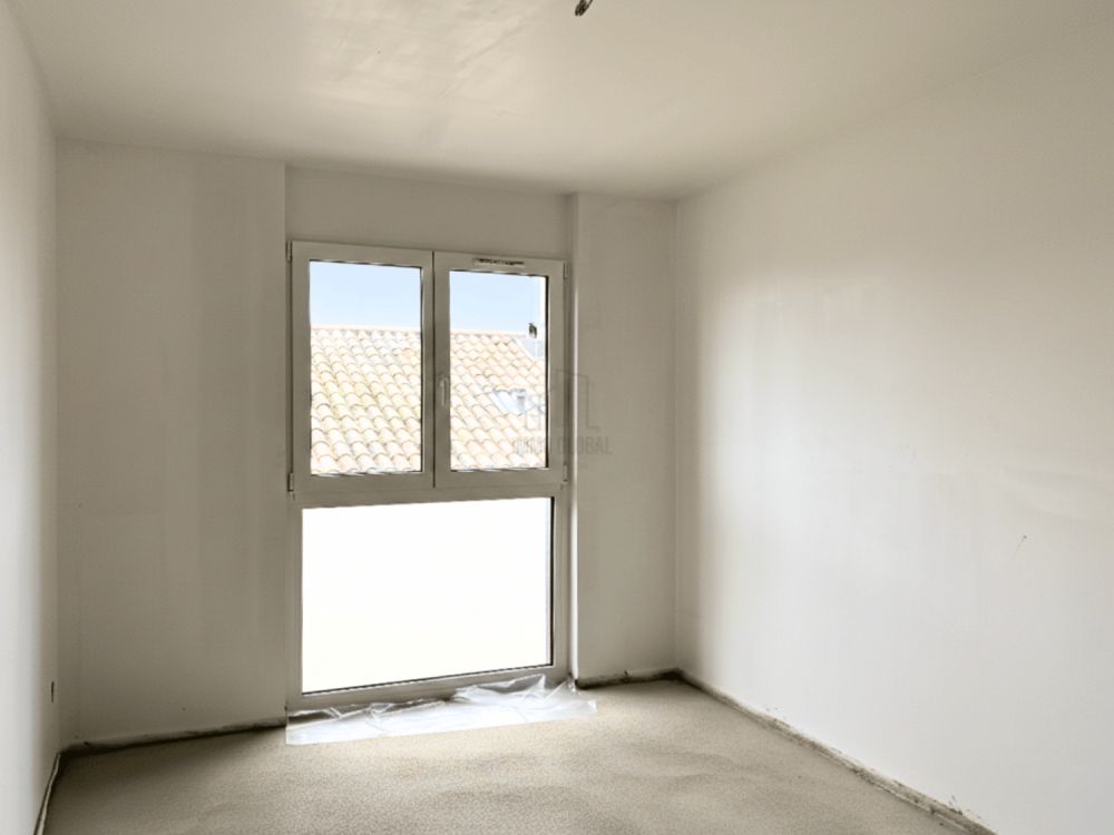 GELEGENHEIT: NEU, IN GRÜNER UMGEBUNG, MIT PANORAMABLICK -  Bild 5