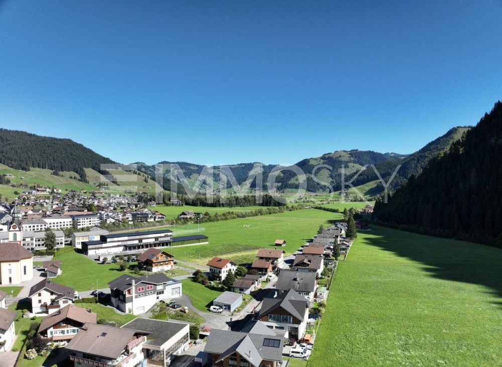 Private Bergresidenz in erstklassiker Höhenlage - Leben mitten in der Natur