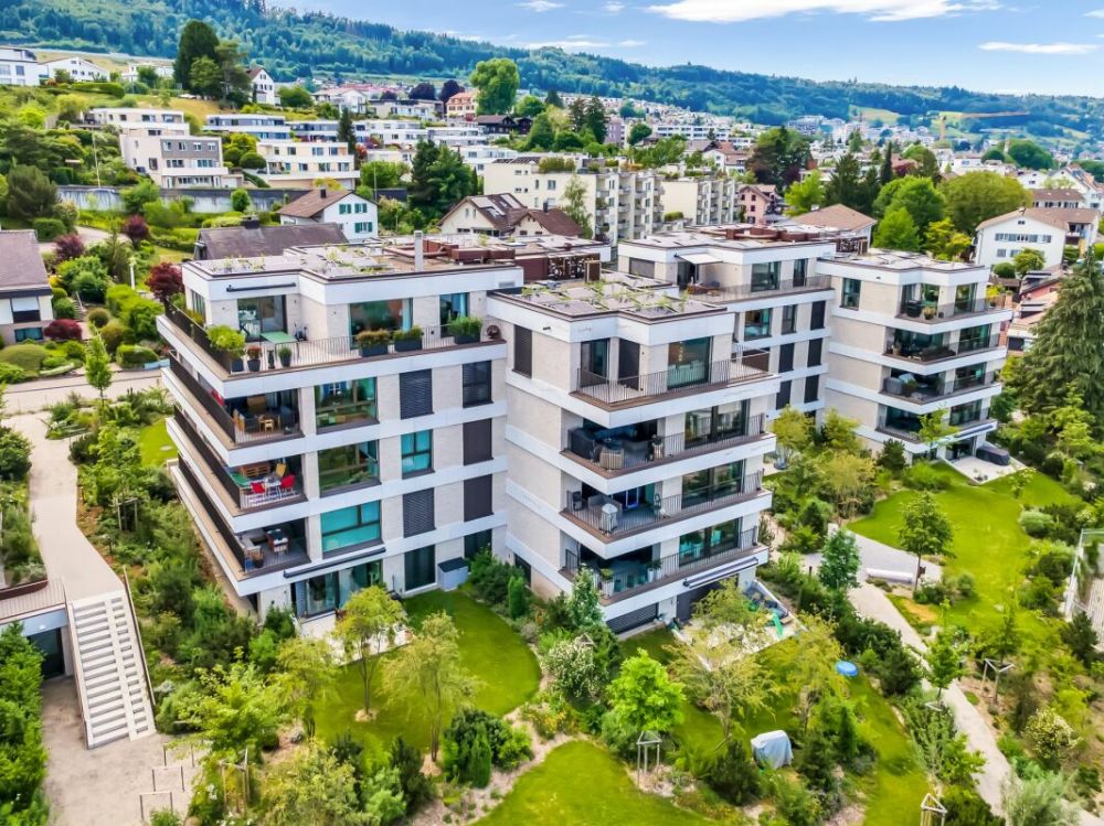Wohnen am Zürichsee: Moderne Gartenwohnung mit viel Licht -  Bild 2