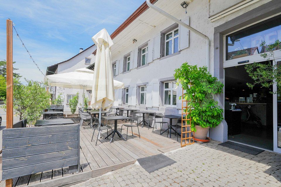 Ideal zentral: Voll vermietetes Wohn- und Geschäftshaus mit Nutzungsreserve -  Bild 7
