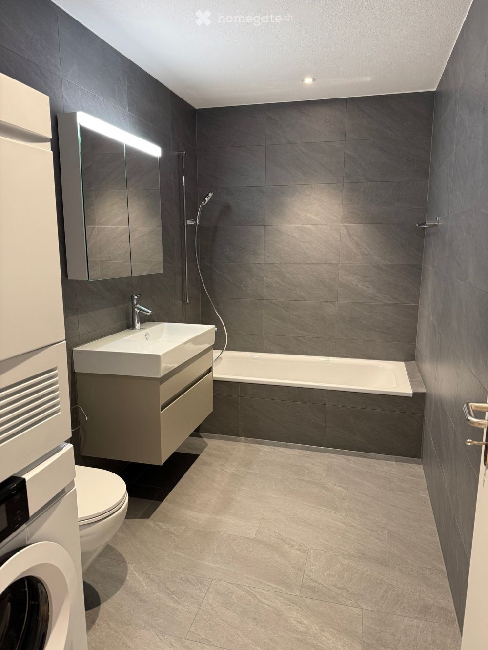 3.5-Zimmer-Neubauwohnung im Herzen von Bülach mit gehobenem Ausbaustandard -  Bild 6