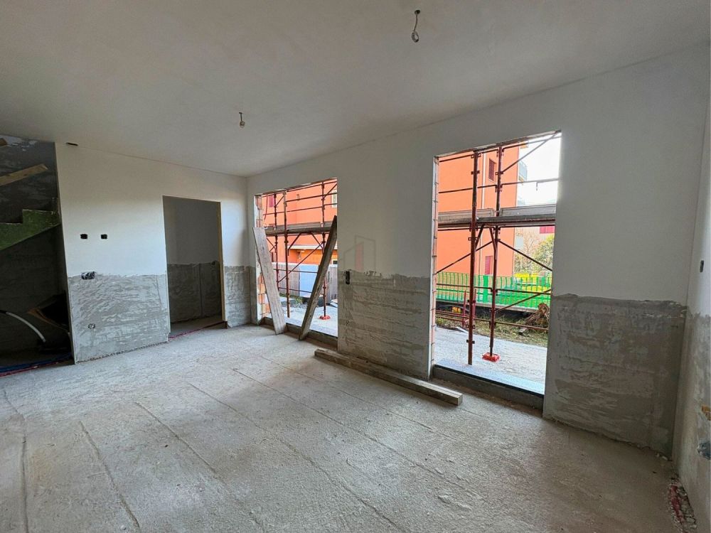 NUOVA FAMIGLIA CERCARSI - Bild 2