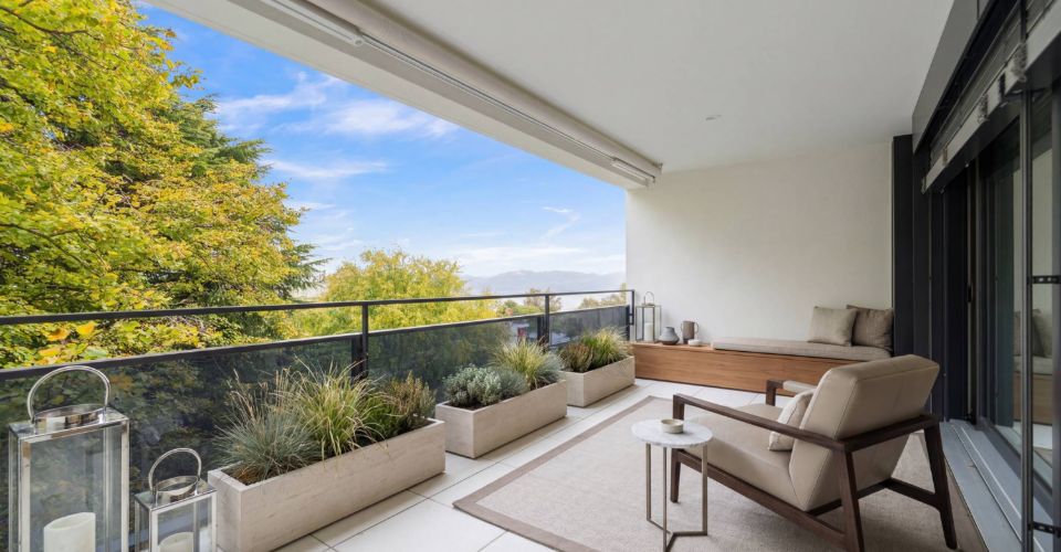 Appartement de 3,5 pièces exposé au soleil levant sur le lac ! - Appartement 3.5 pièces - image - 1