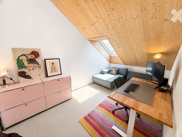Moderne 4.5-Zimmer-Dachwohnung mit Weitblick -  Bild 8