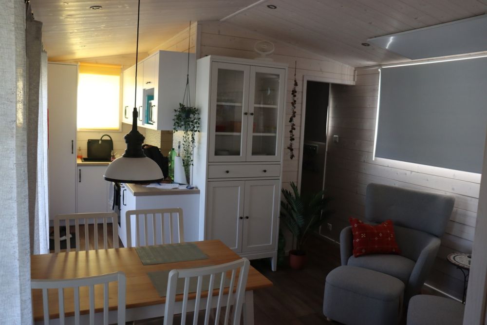 3.5-Zimmer-Campinghaus in Sugiez - neu & luxuriös -  Bild 3
