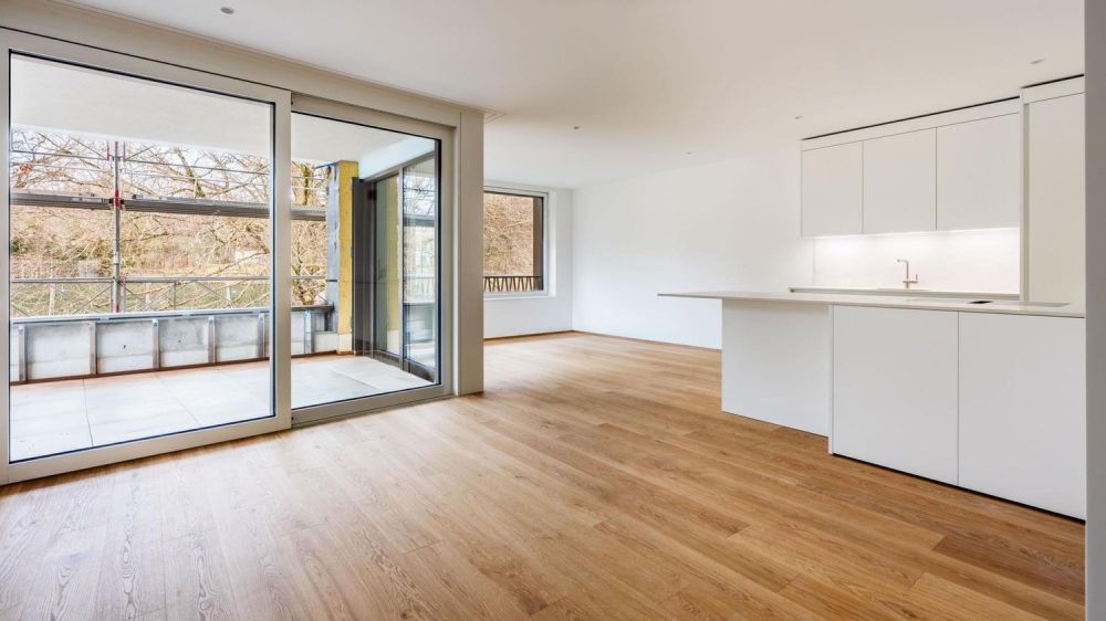 Moderne 4-Zimmer-Wohnung mit Balkon in Basel - Bild 1
