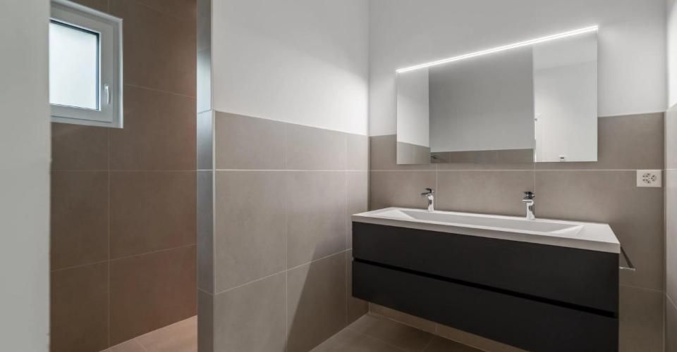 Villa contemporaine neuve sur la commune de Crans-Montana - Maison 5.5 pièces - image - 11