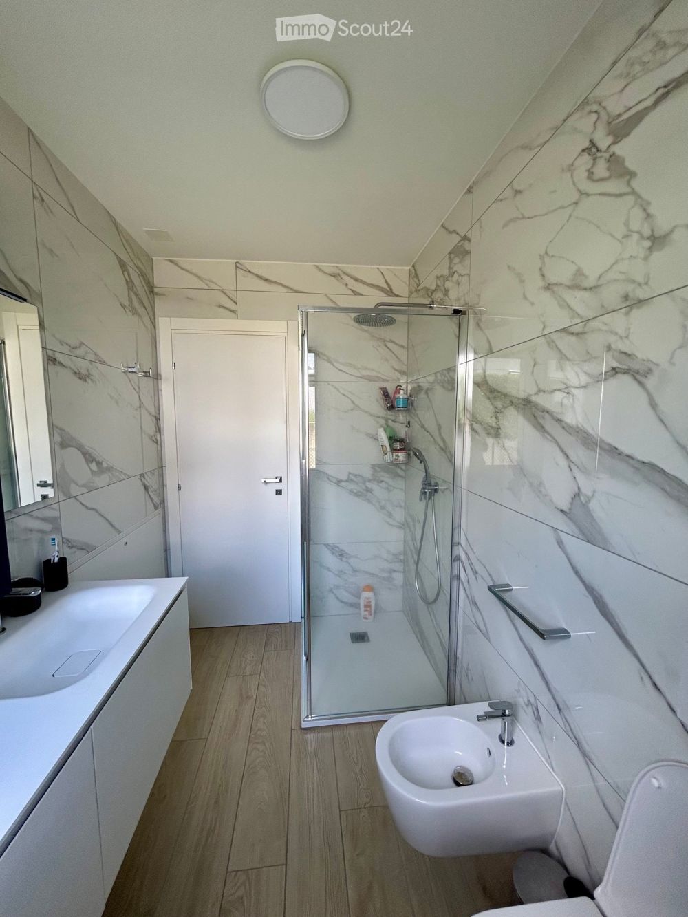 Neu und modernes Apartment mit privatem Garten -  Bild 5