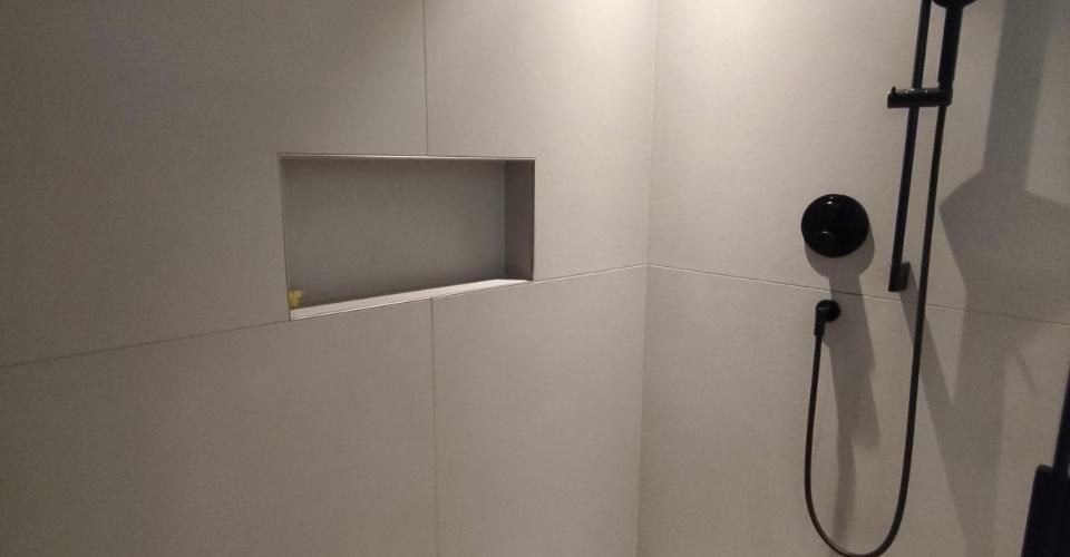 Attique d"exception à deux pas du golf de Susten - Appartement terrasse 3.5 pièces - image - 10