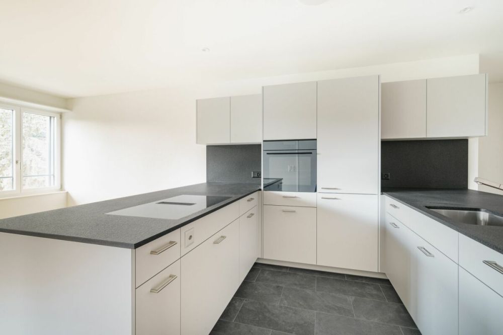 Grosszügige 3.5-Zimmer-Wohnung an ruhiger Lage mit herrlichem Sitzplatz -  Bild 3