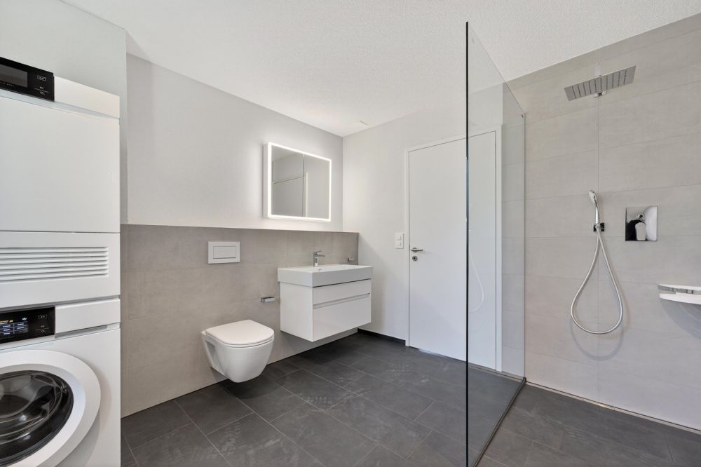 Einzigartige sonnige 4.5-Zimmer-Dachwohnung mit Galerie und Weitsicht -  Bild 11