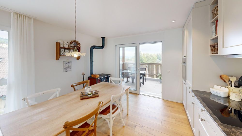 Neuwertig & vielseitig: Eigentumswohnung mit Balkon und 2 Sitzplätzen -  Bild 3