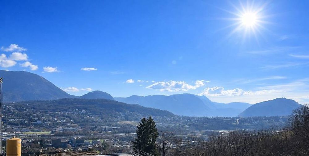 Villa moderna nuova costruzione con giardino privato -  Bild 10