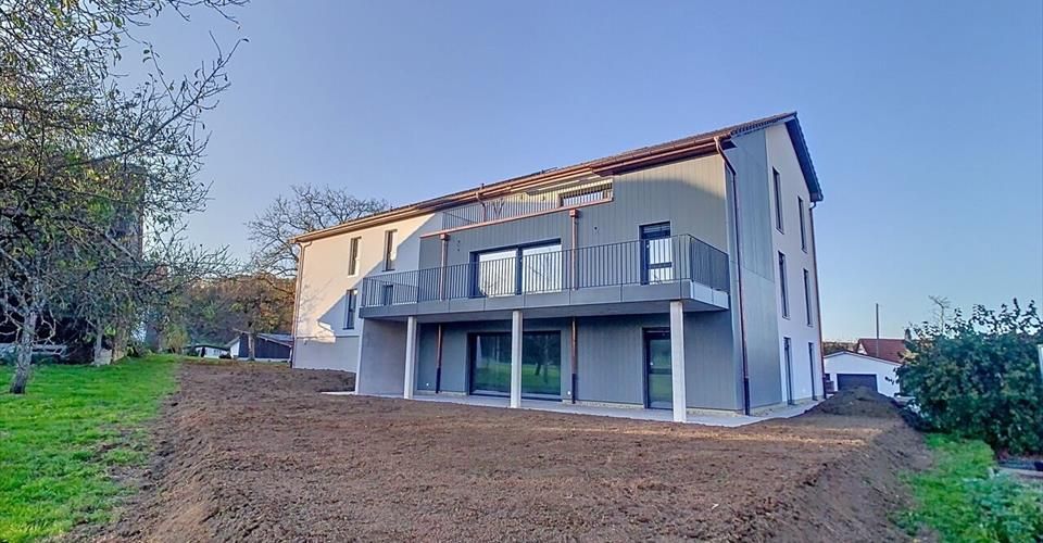 À vendre appartement de 3.5 pièces dans le village de Coeuve - Appartement 3.5 pièces - image - 1
