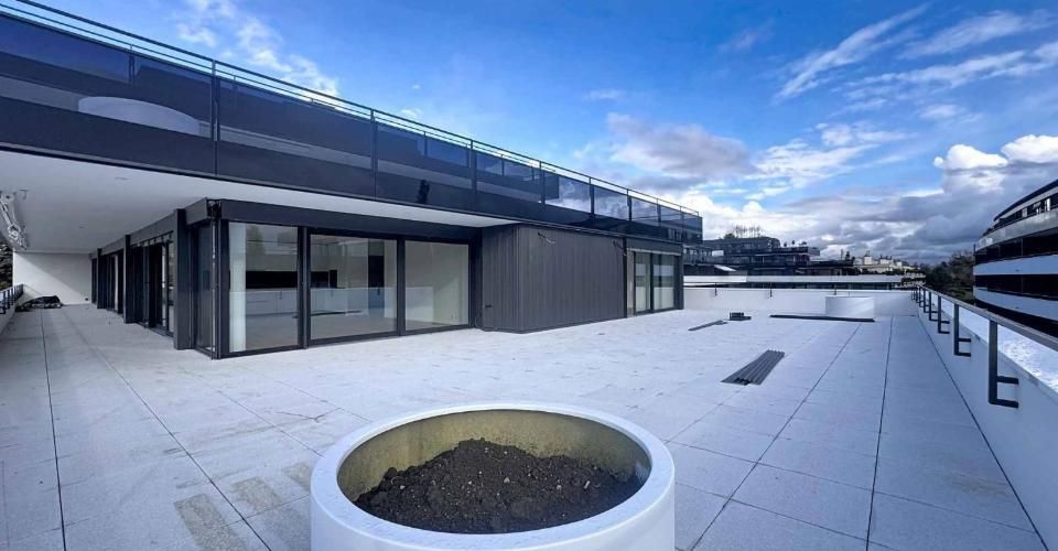 Luxueux 4.5 pièces avec terrasse et ascenseur privatif - Appartement 4.5 pièces - image - 8