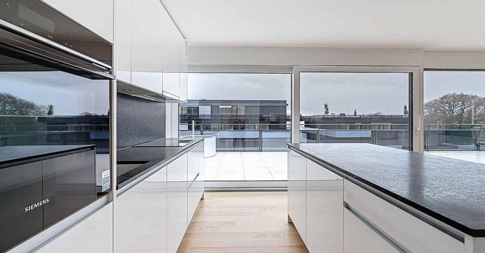 Attique neuf de 4.5 pièces avec rooftop terrasse - Attique 4.5 pièces - image - 4