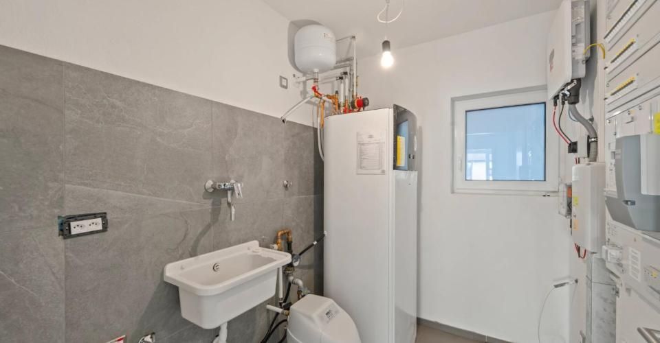 2 Magnifiques villas individuelles avec jardin et piscine - Villa 5.5 pièces - image - 7