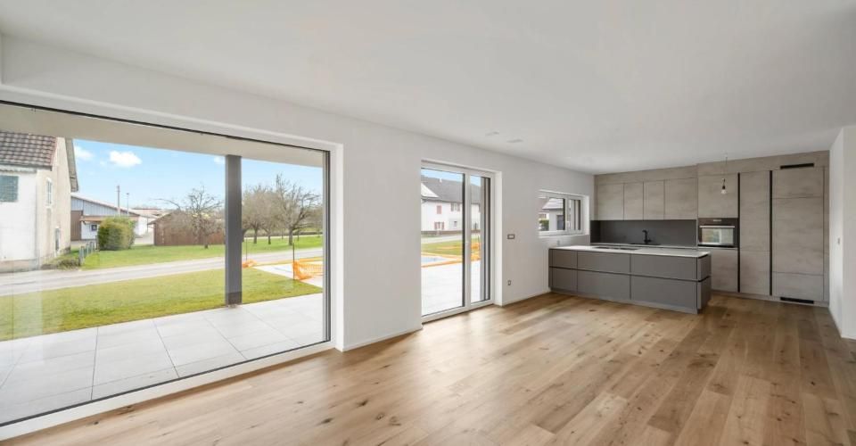 2 Magnifiques villas individuelles avec jardin et piscine - Villa 5.5 pièces - image - 5
