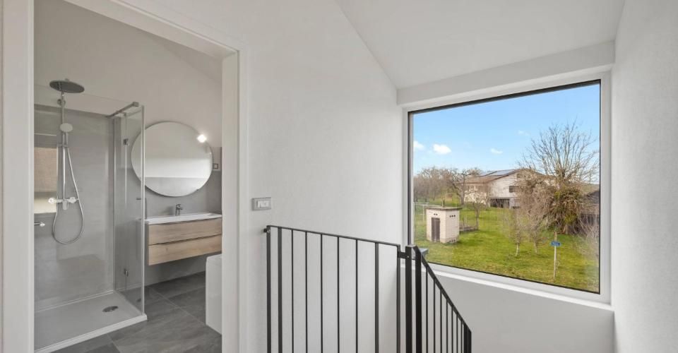2 Magnifiques villas individuelles avec jardin et piscine - Villa 5.5 pièces - image - 12