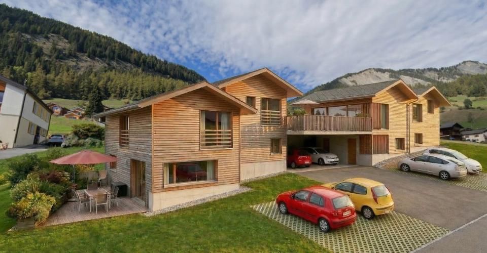 Pour ceux qui ne veulent pas choisir entre l'espace et l'authenticité - Maison 5.5 pièces - image - 11