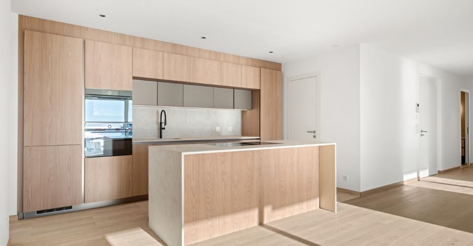 Neuf | Terrasse & jardin avec vue lac - Appartement 4.5 pièces - image - 7