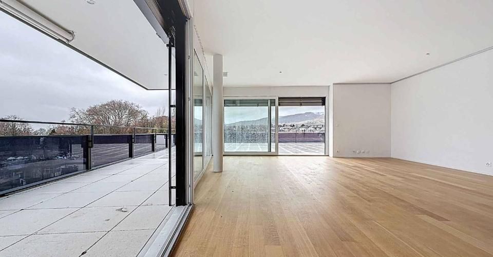 Nouvelle promotion : appartement de 5.5 pièces avec balcon couvert et terrasse - Attique 5.5 pièces - image - 4