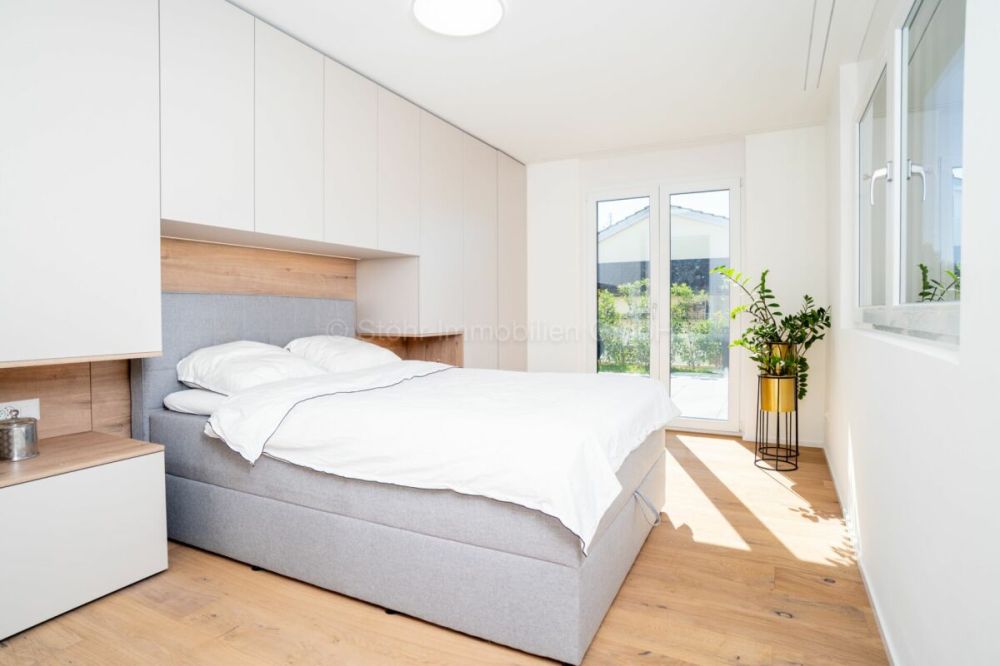 Stilvoller Neubau mit durchdachtem Raumkonzept und vielseitigen Nutzungsmöglichkeiten -  Bild 8