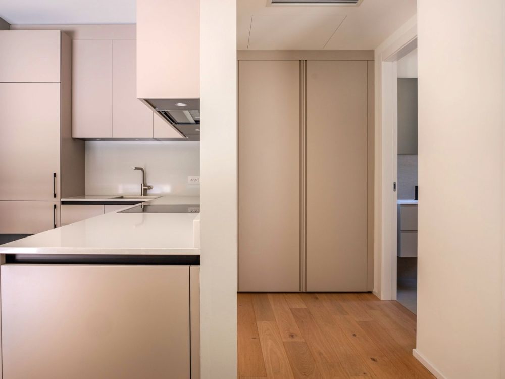 Nuovissimo appartamento 2.5 locali con giardino privato e portico - Bild 6