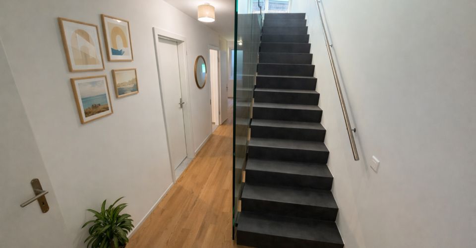 Magnifique triplex lumineux de 4.5 pièces avec terrasse à Porrentruy - Appartement 4 pièces - image - 9