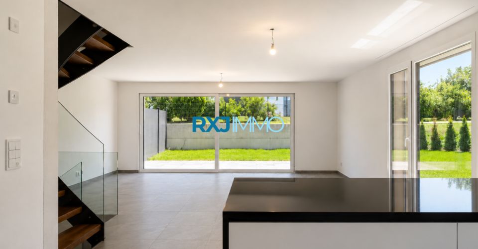 Villa neuve 4.5 pièces avec jardin de 343 m² – Lumineuse et moderne – disponible de suite - Villa 4.5 pièces - image - 3