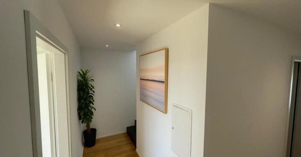 PREMIUM ATTIQUE avec terrasse de 76 m² lumineux et moderne - 5,5 pièces - Duplex 6 pièces - image - 8