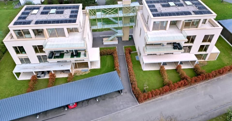PREMIUM ATTIQUE avec terrasse de 76 m² lumineux et moderne - 5,5 pièces - Duplex 6 pièces - image - 10