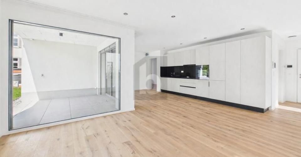NEUBAU AM WERDENBERGER SEE (B004) - Appartement 3.5 pièces - image - 1